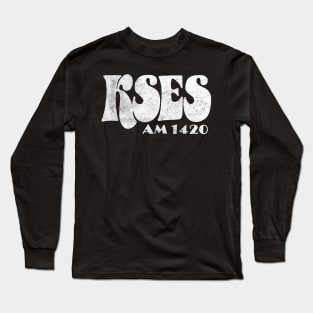 AM 1420 Yucca Valley, CA / Defunct 1980s Radio Station Long Sleeve T-Shirt